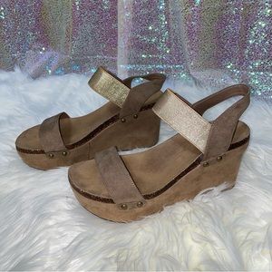 Indigo Road Platform Sandals - Size 10